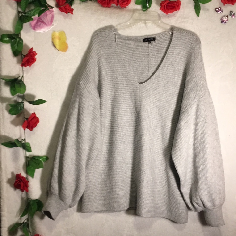 1 State Long Sleeve Sweater size L gray NWT